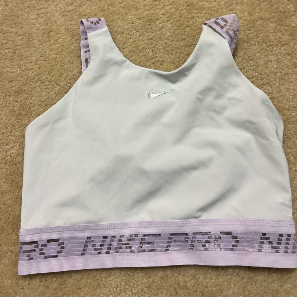 Nike Cropped top sports bra